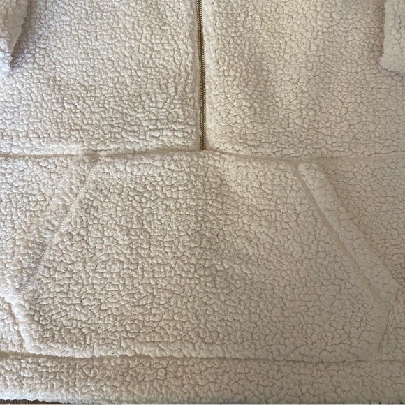 Cozy White Sherpa Pullover Aerie M - Picture 6 of 6